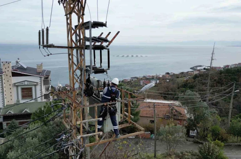 Çoruh EDAŞ, yetkisiz müdahaleler nedeniyle 10 ayda bin 469 kesinti yaşandığını açıkladı