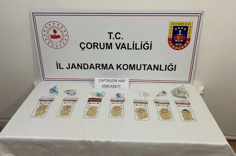 Çorum jandarmasından zehir tacirlerine geçit yok: 7 tutuklama