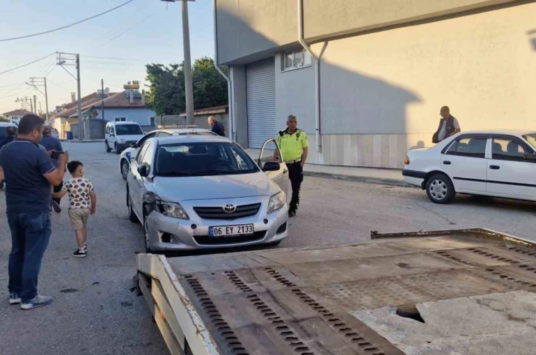 Çorum’da alkollü sürücü park halindeki 4 araca çarptı: 175 bin lira ceza yedi 