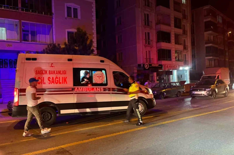 Çorum’da otomobilin çarptığı yaya yaralandı 