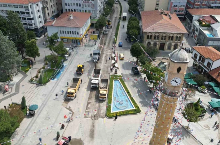 Çorum’un en işlek cadesi yenileniyor