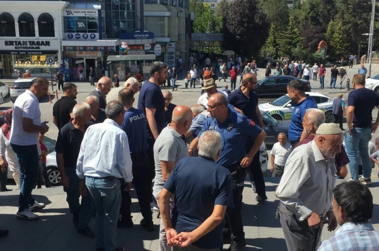 Cuma namazı çıkışı kayınbiradeni bıçakladı