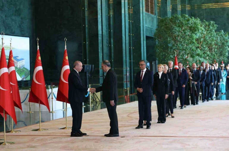 Cumhurbaşkanı Erdoğan, 29 Ekim Cumhuriyet Bayramı tebriklerini kabul etti 