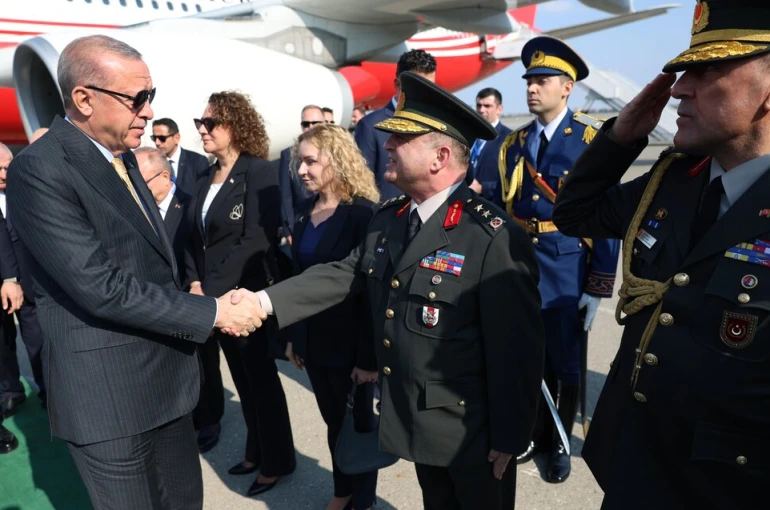 Cumhurbaşkanı Erdoğan, 8 Kasım Zafer Günü kutlamalarına katılmak üzere Azerbaycan'da