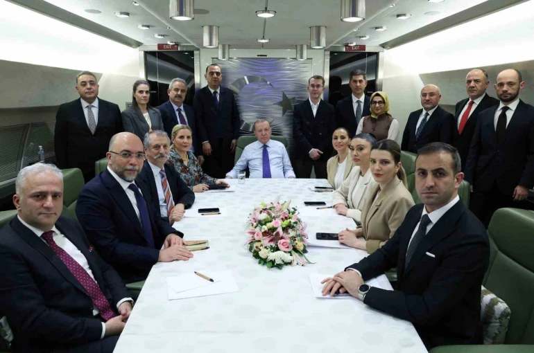 Cumhurbaşkanı Erdoğan: "Avrupa’nın mevcut savunma ve güvenlik mekanizmalarına Türkiye’yi dahil etmesinin vakti çoktan gelmiştir" 