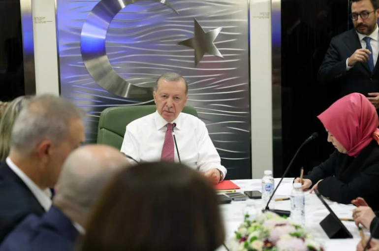 Cumhurbaşkanı Erdoğan: "Barış inşasına yönelik vizyonlarını desteklemeyi sürdürüyoruz"