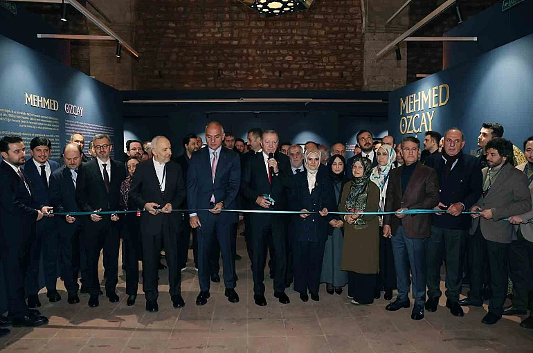 Cumhurbaşkanı Erdoğan: "Eski Kuzey Deniz Saha Komutanlığı’nı düzenledik, hediye edilen eserleri orada sergileyeceğiz" 