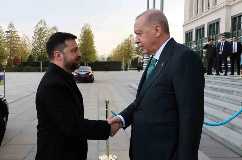 Cumhurbaşkanı Erdoğan: "İstanbul sürecinin akut hal alan sorunları giderecek şekilde yeniden devreye girmesinin faydalı olacağı kanaatindeyiz" 