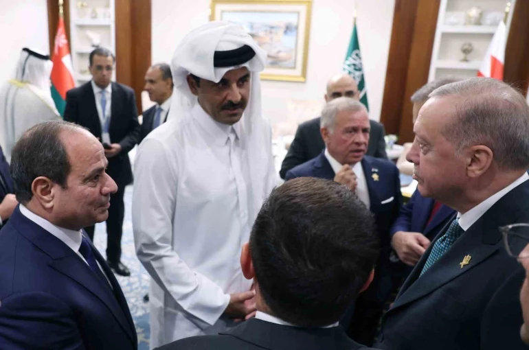Cumhurbaşkanı Erdoğan, Katar Emiri El Sani ile görüştü 