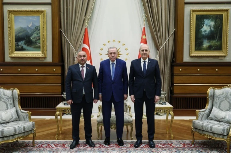 Cumhurbaşkanı Erdoğan, Kırgızistan Meclis Başkanı Turgunbek uulu’yu kabul etti