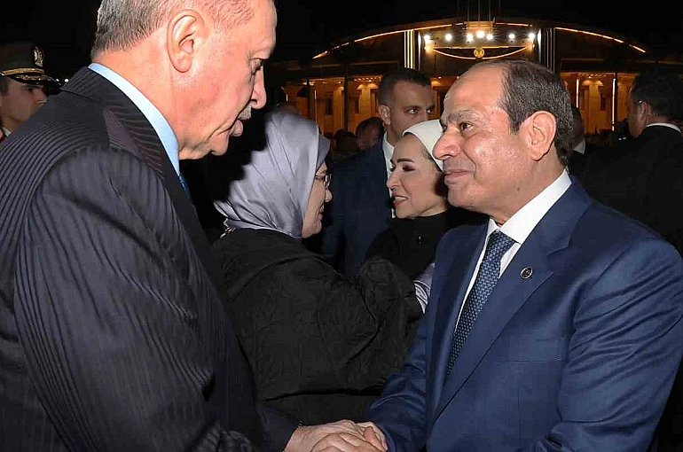 Cumhurbaşkanı Erdoğan, Mısır’daki temaslarını tamamladı 