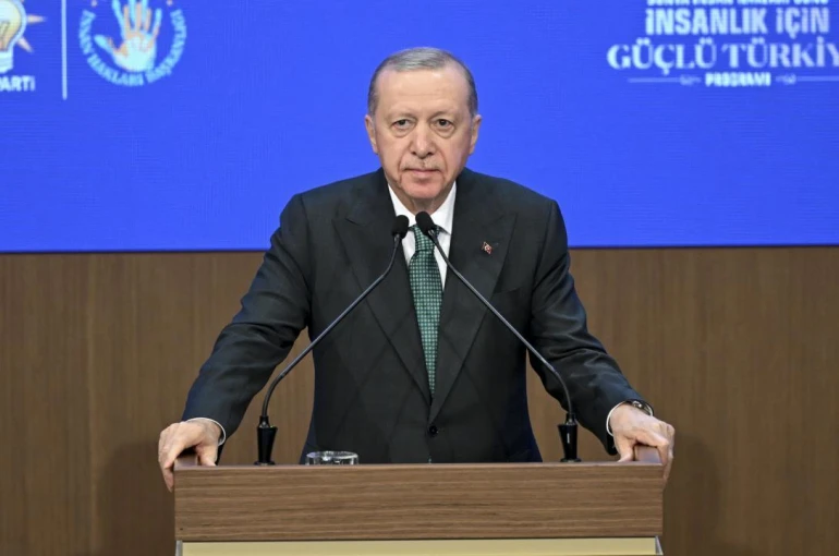 Cumhurbaşkanı Erdoğan: "Tek parti faşizmi beyannamenin altını oymuştur"