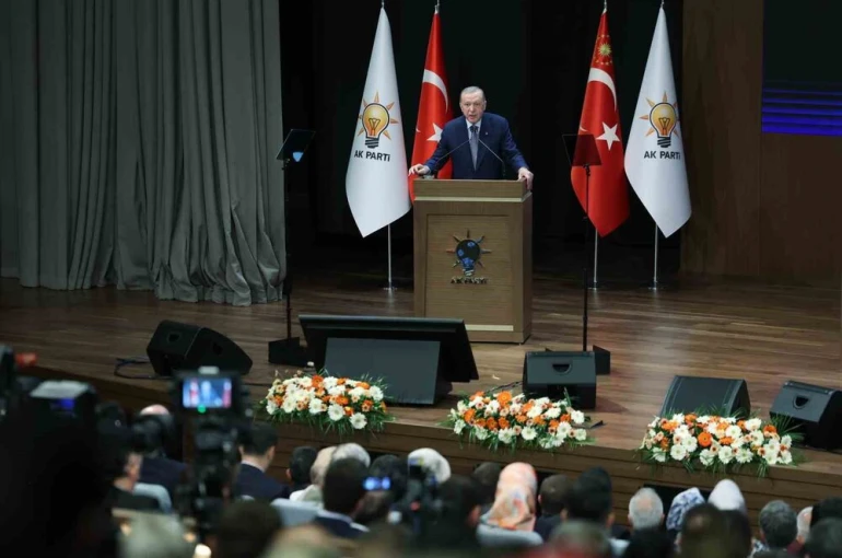 Cumhurbaşkanı Erdoğan: "Uçağımızın kara kutusu bulunmuş, incelemeler başlatılmıştır" 