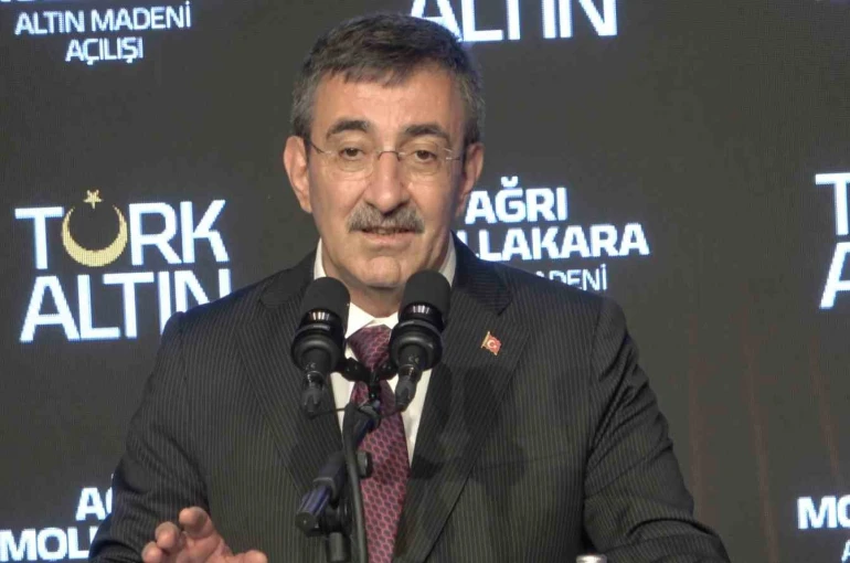 Cumhurbaşkanı Yardımcısı Cevdet Yılmaz: "Ağrı Mollakara’da 5 yılda 17 tona yakın altın üretilecek"