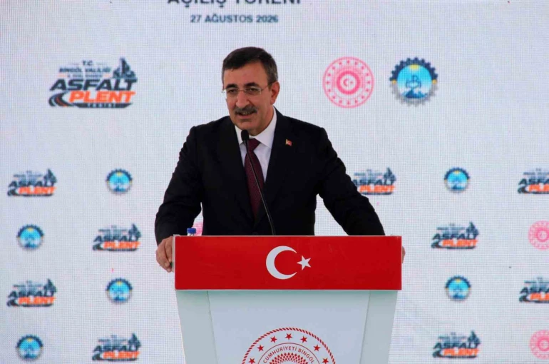 Cumhurbaşkanı Yardımcısı Yılmaz: "Terörsüz Türkiye ve terörsüz bölge vizyonu ülkemizin yatırım ikliminin önündeki engelleri kaldıracak"