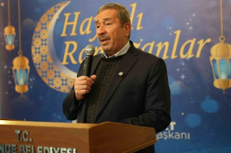 Darende Belediye Başkanı Bozkurt, personelle iftarda bir araya geldi