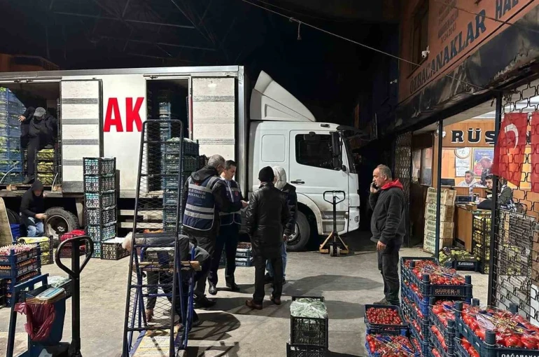 Defterdarlıktan Zonguldak Hali’ne şafak denetimi 