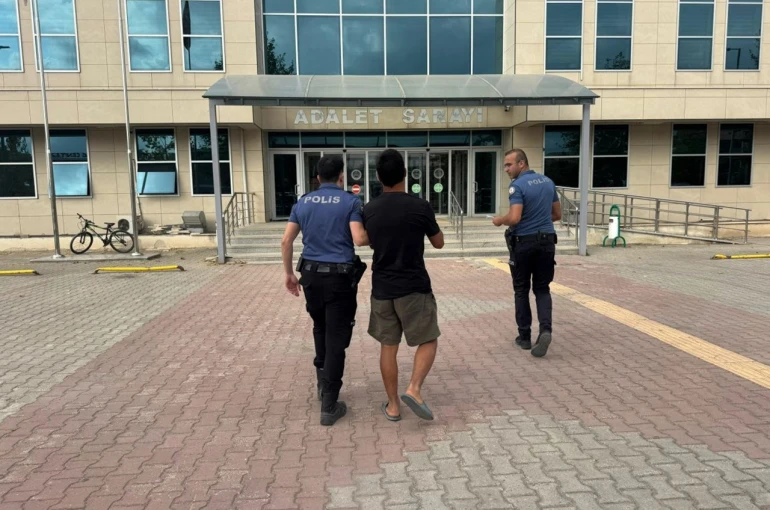 Denizde kurtarıldı, karada yakalandı: 22 yıl kesinleşmiş hapis cezası çıktı