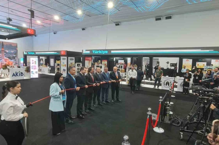 Denizli 3. Venezuela Türk İhraç Ürünleri Fuarında yerini aldı 