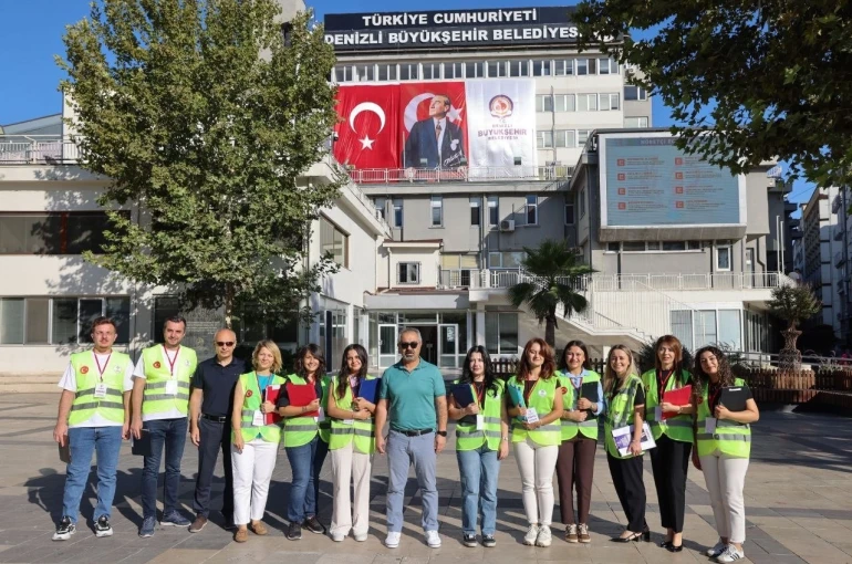 Denizli Büyükşehir mahallelerin sosyo-ekonomik haritasını çıkarıyor