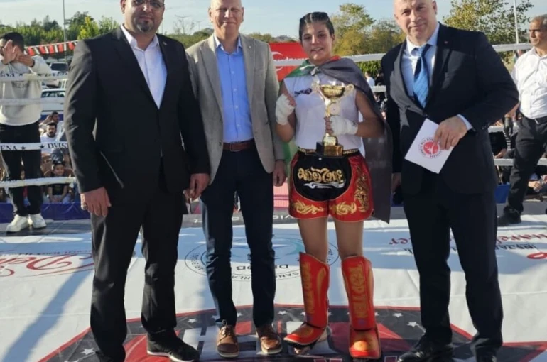 Denizli Kick Boks Galasında sporcular Filistin için ringe çıktı 