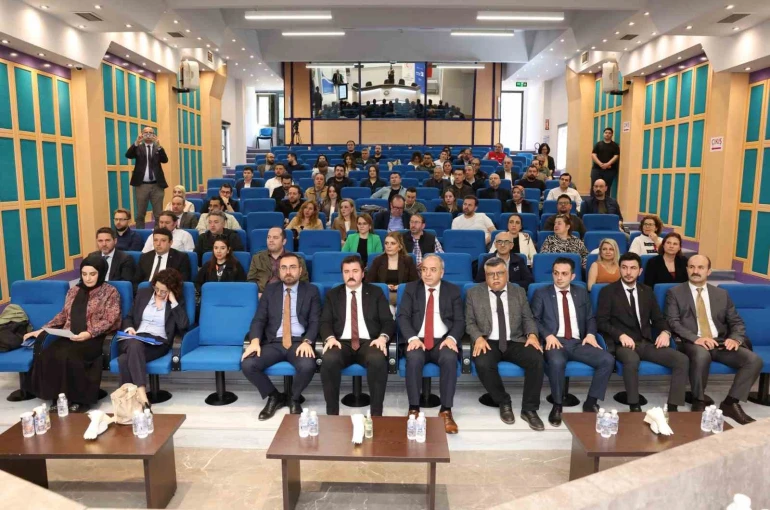 Denizli OSB’de devlet destekleri bilgilendirme toplantısı düzenlendi 