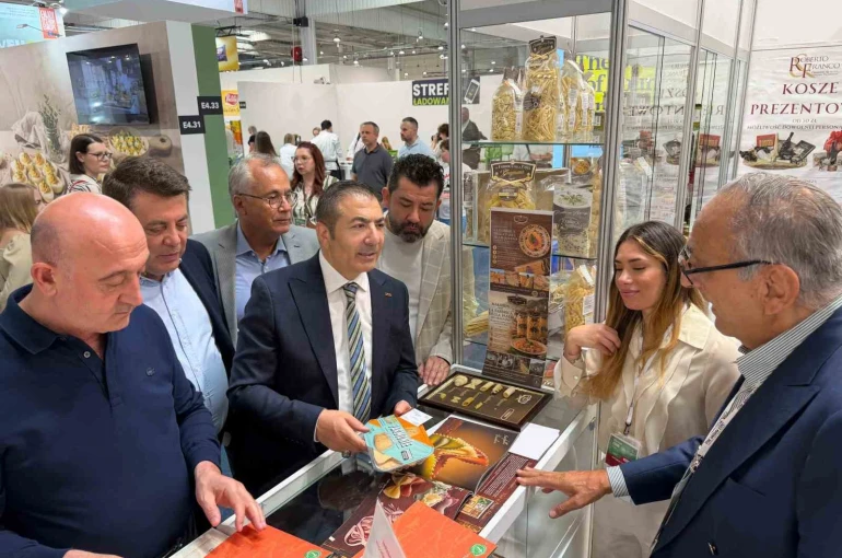 Denizli Ticaret Odası üyelerinden Polonya’ya güçlü ticaret çıkarması 