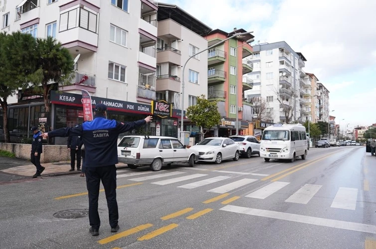 Denizli zabıtasından şehir içi minibüslere denetim