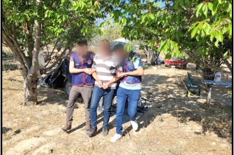Denizli’de çeşitli suçlarla aranan 5 şüpheli yakalandı