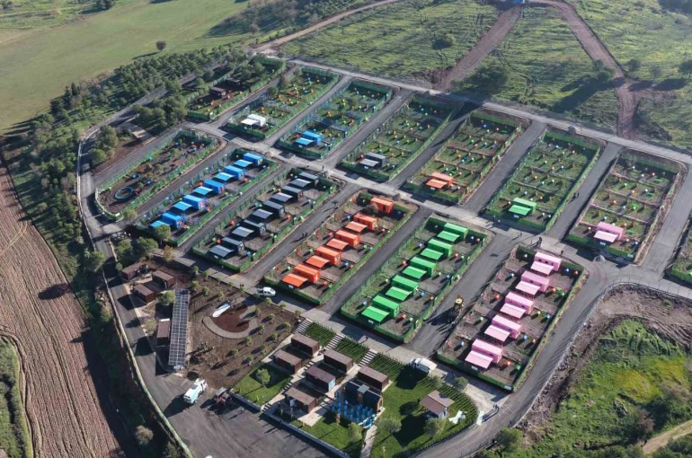 Deprem bölgesinde eskidi, Balıkesir’de can dostlara ev oldu 