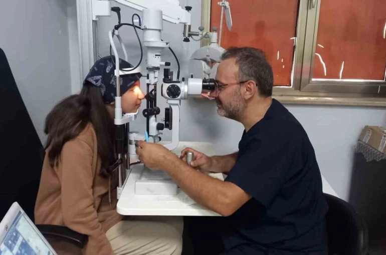 Depremin en karanlık günlerinden doğan ışık: Melike’nin 14 yıllık tedavi yolculuğu 