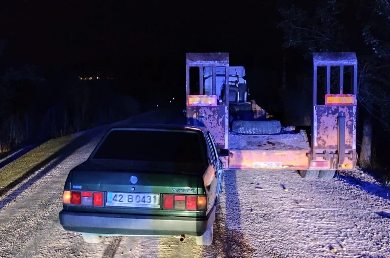 Derebucak'ta iki ayrı trafik kazası: 6 yaralı