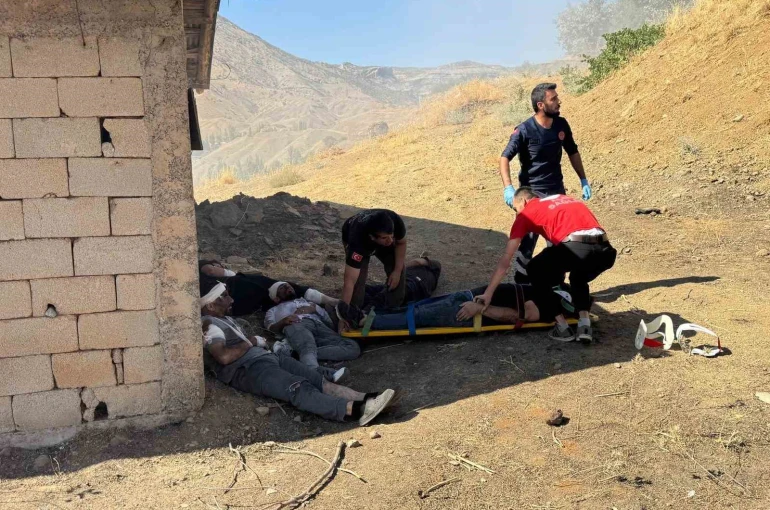 Derecik’te ‘Afet ve Acil Durum Planı Tatbikatı’ yapıldı