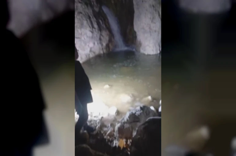 Dereye giren 12 yaşındaki çocuk boğuldu 