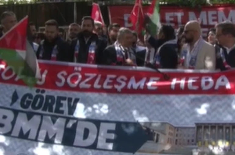 Devlet Memurları Konfederasyonu'dan TÜİK önünde toplu sözleşme eylemi