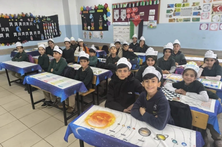 Dicle’de öğrencilerden Ramazan etkinliği 