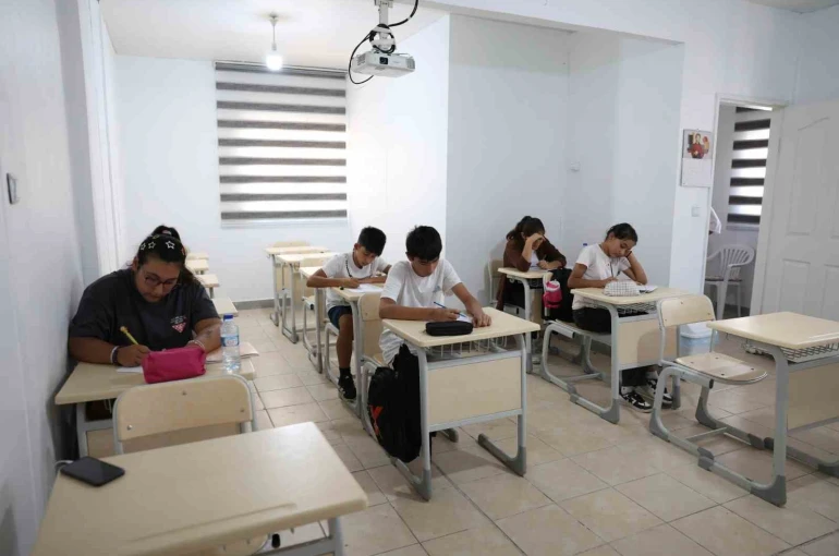 Didim Belediyesi Eğitim Destek Atölyesi’nde matematik eğitimi