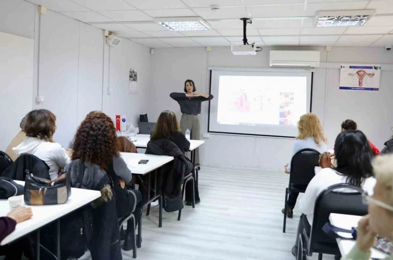 Didim Belediyesi ’Ergenlik ve İlk Gençlikte Kadın Sağlığı’ eğitimi düzenledi 