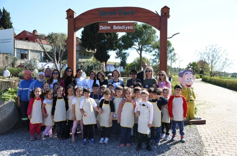 Didim’de çocuklar tarımı uygulamalı öğrendi 