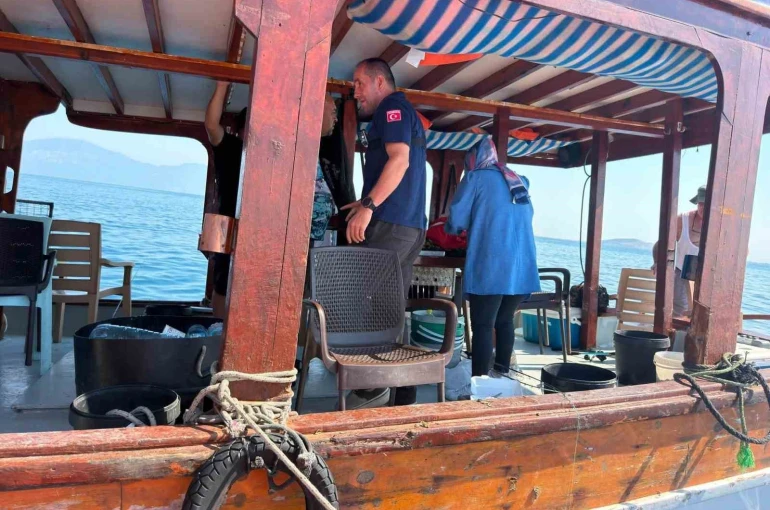 Didim’de denizde su ürünleri denetimi yapıldı