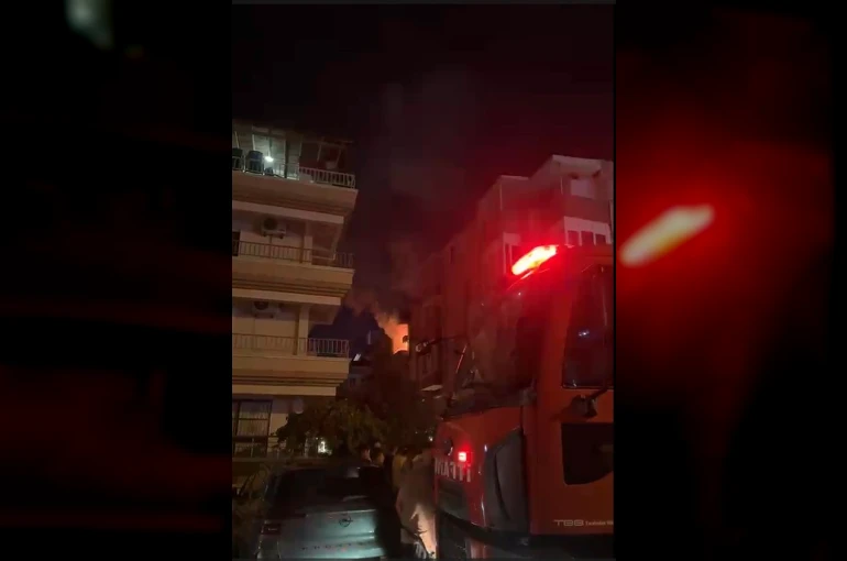 Didim’de ikamet yangını; yangın çıkan dairede maddi hasar oluştu 