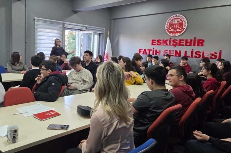 ’Dijital Farkındalık ve Siber Güvenlik’ eğitimi gerçekleştirildi 