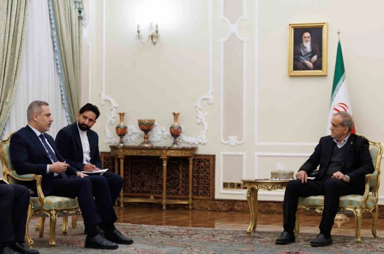 Dışişleri Bakanı Fidan: "İç ihtilafların İslam dünyasında değerli zamanı boşa harcattığını düşünüyoruz"