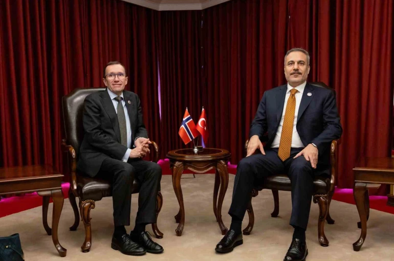 Dışişleri Bakanı Fidan, Norveçli mevkidaşı Eide ile görüştü