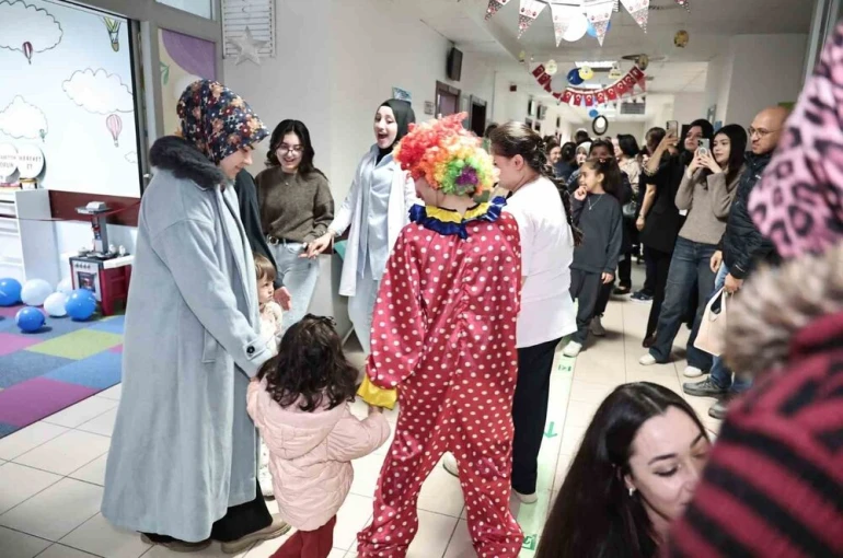 Diyabetli çocuklar için oluşturulan oyun ve terapi odası hizmete girdi