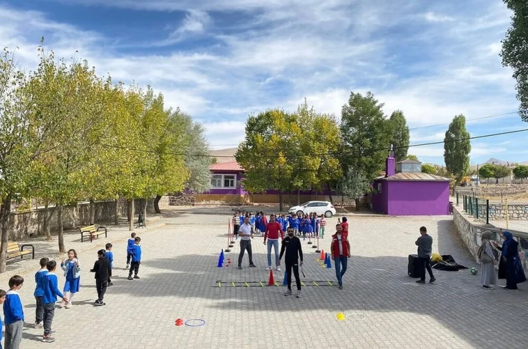 Diyadin’de spor dolu bir gün 