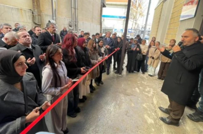 Diyanet Gençlik Etüt Merkezi hizmete açıldı 