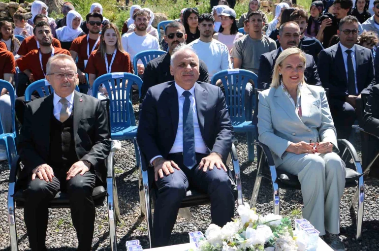 Diyarbakır’da 2. Zerzevan Cup lansmanı tarihi kalede gerçekleştirildi 