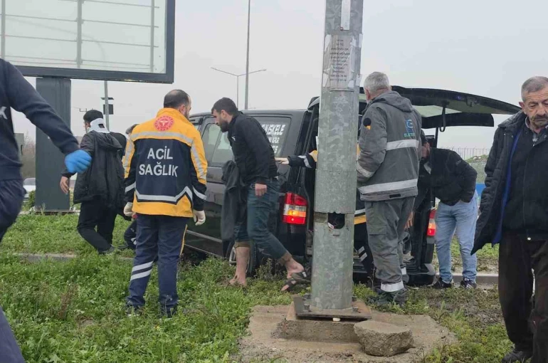 Diyarbakır’da iki araç çarpıştı: 4 yaralı 