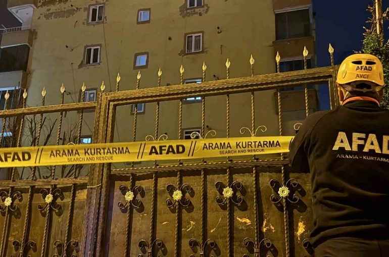 Diyarbakır’da kolonlarda çatlama sesi duyulan bina boşaltıldı: 51 vatandaş tahliye edildi 